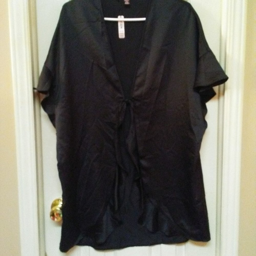 NWT Victoria's Secret Ruffly Satin Kimono Robe OS - Picture 3 of 10